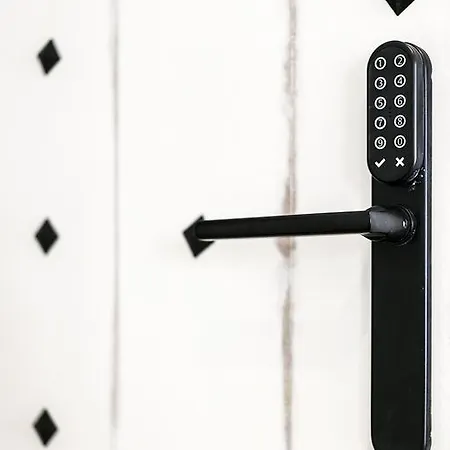 Destino דירה סיטגס